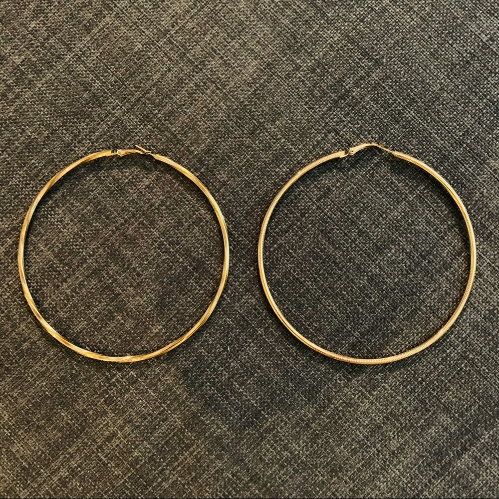 ✨Extra Large Gold Hoops✨ - Picture 3 of 4